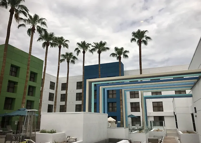 Doubletree By Hilton Phoenix, Az Hotel 4*