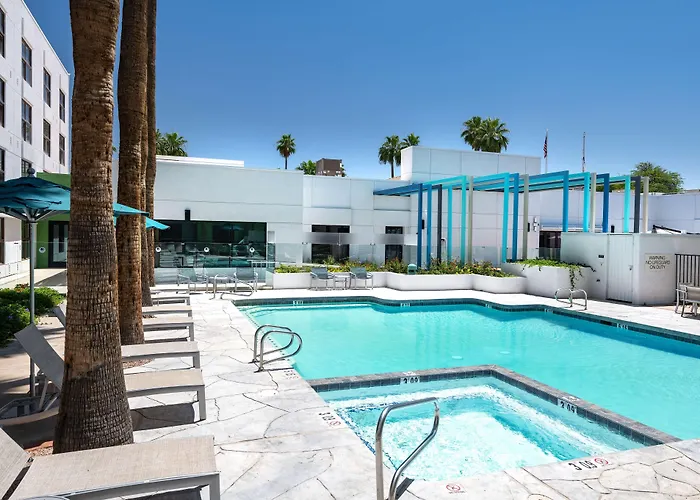 Doubletree By Hilton Phoenix, Az 4*