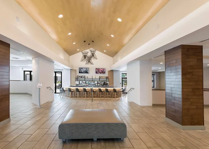 Doubletree By Hilton Phoenix, Az Hotel 4*