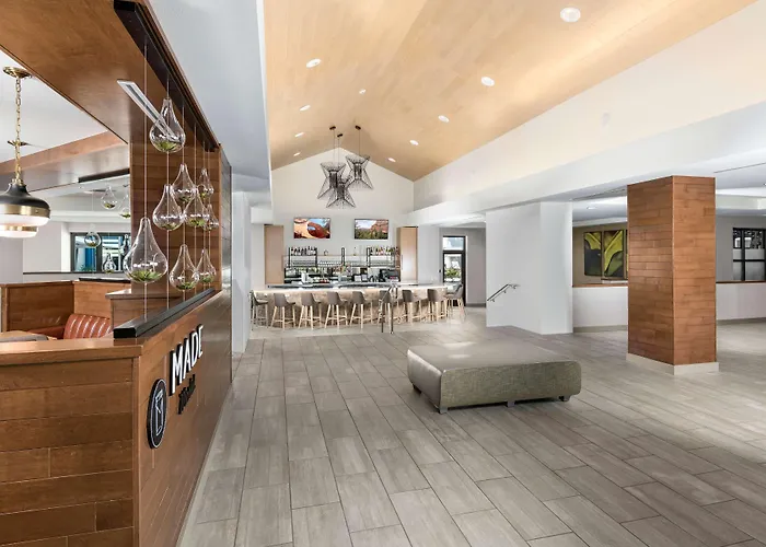 Hotel Doubletree By Hilton Phoenix, Az