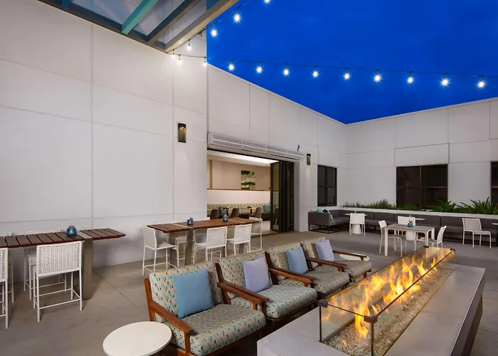 Doubletree By Hilton Phoenix, Az 4*
