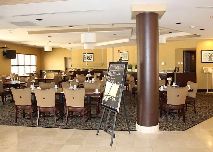 Doubletree By Hilton Phoenix, Az 4* Chandler